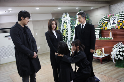 アテナ場面写真