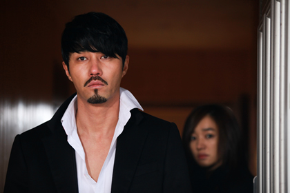 アテナ場面写真