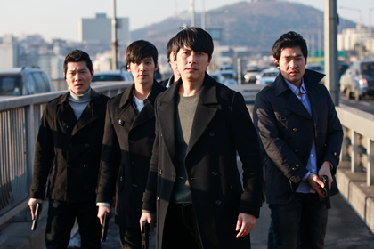 アテナ場面写真