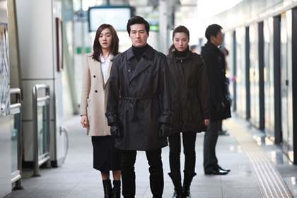 アテナ場面写真