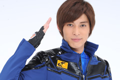 ファイアー4/葵 ツバサ