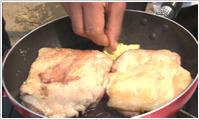 鶏の鍬焼デコポンソース(3)